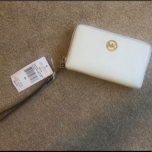 Michael Kors Wristlet